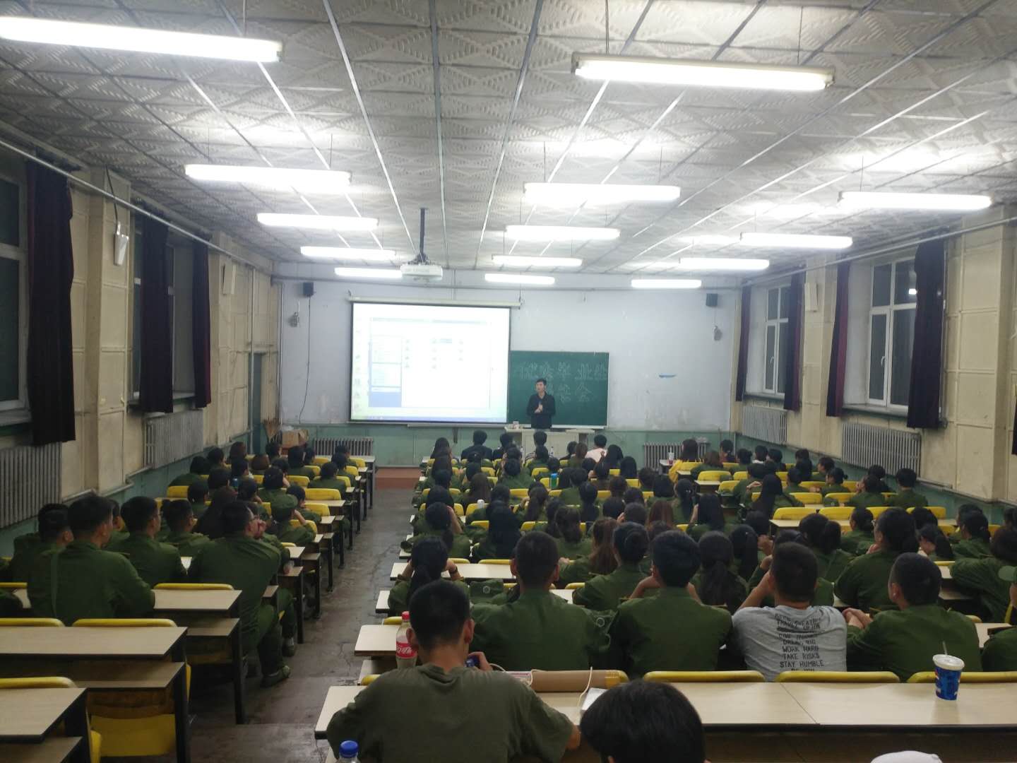 微信图片_20180916120849.jpg